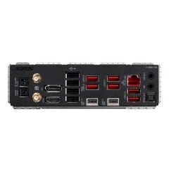 GIGABYTE ANAKART AMD AM5 E-ATX X670E AORUS XTREME